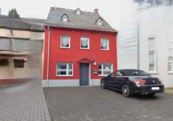 Trier Ehrang - top saniertes EFRH mit schönem Garten u. 2 Stellplätzen in ruhiger,zentraler Randlage