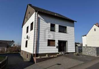 FAMILIENDOMIZIL IN RUHIGER LAGE