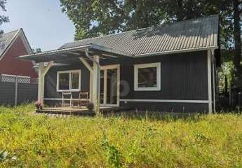 1. WOHNSITZ INMITTEN EINES CAMPINGIDYLLS