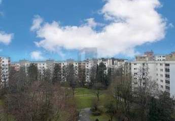 EINZUGSBEREIT: WOHNEN MIT BALKON UND WEITBLICK