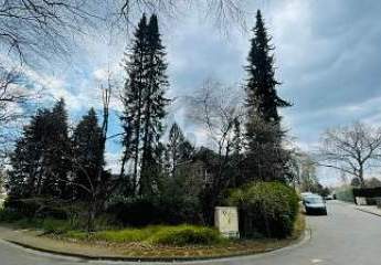 LAGEJUWEL MIT TEICHBLICK AM BERNER GUTSPARK