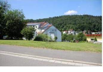 WOHNEN AM WASSER  IDYLLISCHE MIT NECKARBLICK
