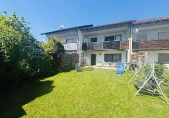 WUNDERSCHÖNES FAMILIEN REIHENMITTELHAUS