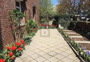 CHARMANT MIT GARTEN UND RENDITEPOTENZIAL