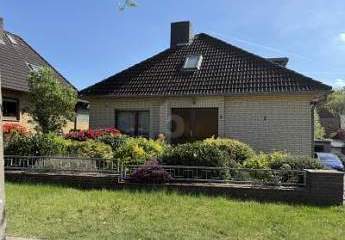 TRAUMHAUS IN RUHIGER LAGE FÜR DIE GANZE FAMILIE
