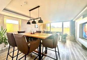 HOCHWERTIG MÖBLIERTE TERRASSENWOHNUNG