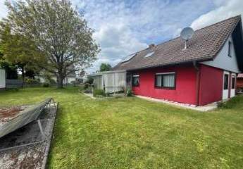 TRAUMHAUS IN RUHIGER LAGE FÜR DIE GANZE FAMILIE