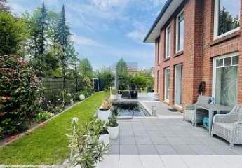MODERNES DESIGN & ELEGANTE ARCHITEKTUR