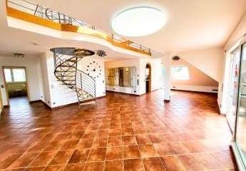 PENTHOUSE AUF ZWEI EBENEN - STIL MIT WEITBLICK !