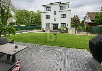 EXKLUSIVE MAISONETTE MIT GARTEN & BALKON