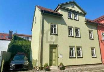 TOP ZUSTAND UND SUPER LAGE