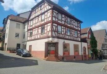 RENOVIERT & RENDITESTARK MIT CA. 6,9 % BRUTTORENDITE!