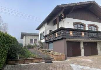 LANDVILLA, POOL, TROPISCHER GARTEN, EFFIZIENT