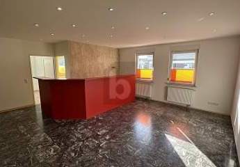 MODERNISIERT, FLEXIBEL NUTZBAR UND ENERGIEEFFIZIENT