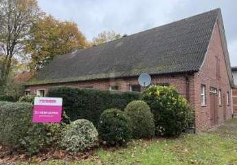 BAUGRUNDSTÜCK 3910M² MIT RESTHOF