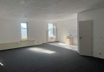 KOMFORTABLES ZUHAUSE MITTEN IN ZENTRUM