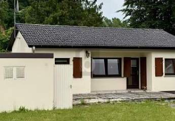 ENTZÜCKENDES HÄUSCHEN AN DER ELBE