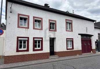 FAMILIENDOMIZIL, RENOVERIT, DOPPELGARAGE