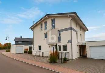 VIEL PLATZ - BEZUGSFERTIG