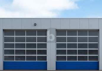 NEUBAU IN UNMITTELBARER AUTOBAHNNÄHE