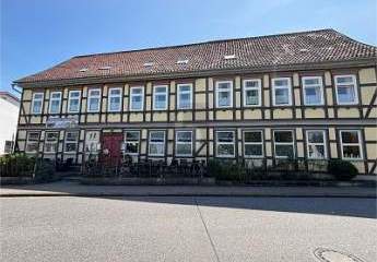 VOLL AUSGESTATTET & WIRTSCHAFTLICH ETABLIERT