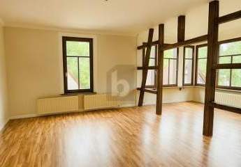 PLATZ FÜR DIE GANZE FAMILIE, ERSTBEZUG N. SANIERUNG