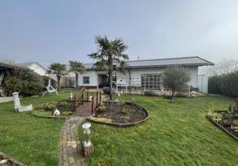 LANDVILLA, POOL, TROPISCHER GARTEN, EFFIZIENT