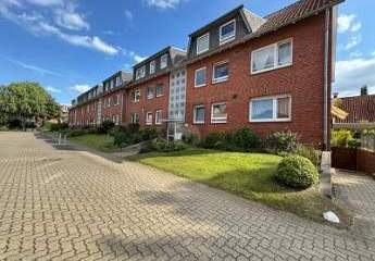 CHARMANTES ZUHAUSE MIT SÜDBALKON UND STELLPLATZ