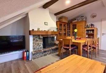 MODERN SANIERT MIT GEMÜTLICHEM KAMINOFEN