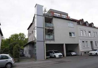 RUHIGES ZUHAUSE MIT CHARME, PLATZ UND BALKON