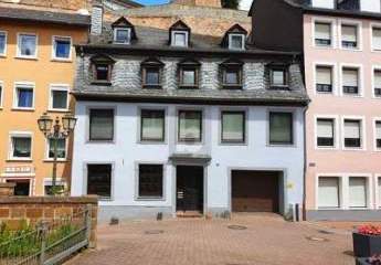 RENDITEGARANT, 3 WOHNEINHEITEN, AIR BNB, LAGE!