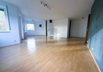 SCHÖNER, GROßZÜGIGER WOHNTRAUM IN RUHIGER LAGE