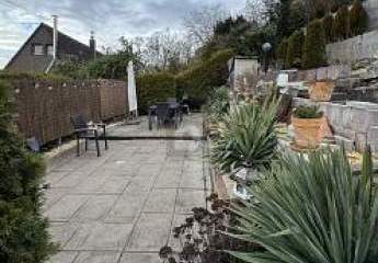 GRÜNE OASE MIT SAUNA & MEHREREN TERRASSEN