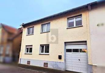 ZWEI WOHNEINHEITEN, EIN STARKES ZUHAUSE !