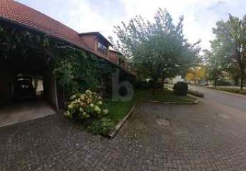 WOHNEN UND VERMIETEN