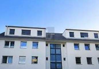 BEZUGSFERTIG MIT BALKON & GARAGE