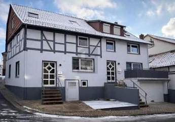 ZWEI MODERNISIERTE WOHNEINHEITEN IM GESAMTVERKAUF