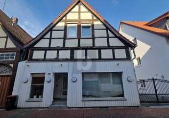 FACHWERKCHARME MIT GEWERBE