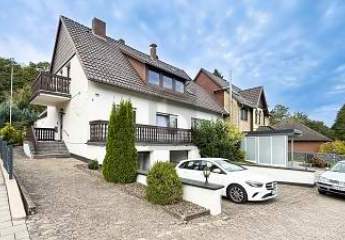 PARADIES MIT GARTENHAUS, TEICH UND VIEL FREIRAUM