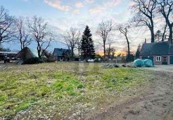 BAULAND FÜR REIHEN- ODER DOPPELHÄUSER