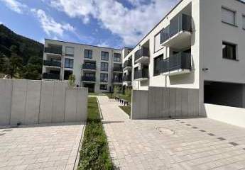 ERSTBEZUG - HELL & MODERN MIT SÜD-BALKON