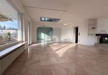 FREI AB SOFORT LICHTDURCHFLUTET, GROßZÜGIG UND HELL