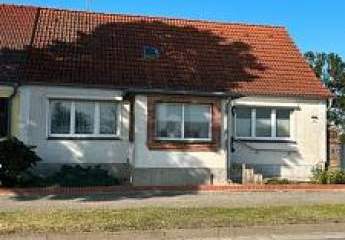 LÄNDLICH MIT GROßEM GRUNDSTÜCK