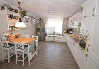 5 PARTEIEN - LEERSTEHEND FÜR EINE GUTE RENDITE!