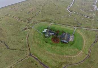 SELTENE RÜCKZUGSOASE IM WATTENMEER