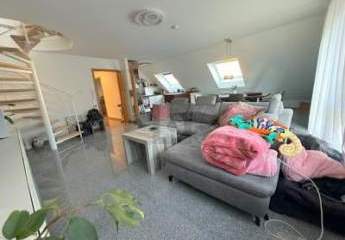 STILVOLL ELEGANT MIT BESONDEREM FLAIR