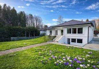 TRAUMHAFTES ANWESEN MITTEN IM NATURSCHUTZGEBIET