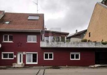 REIHENHAUS MIT VIELEN MÖGLICHKEITEN