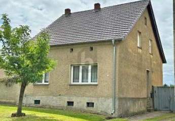 LÄNDLICH LEBEN MIT FREIRAUM