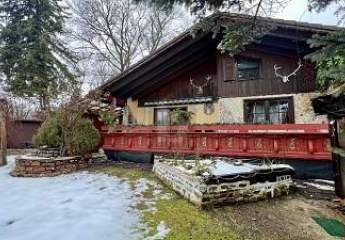 URIGES REFUGIUM MIT LANDHAUS-CHARME